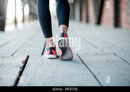 In Laufschuhen Stockfoto