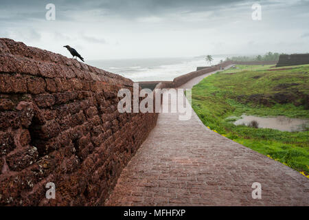 Monsun in Indien, Kerala. Bekal fort während des Monsun. Stockfoto