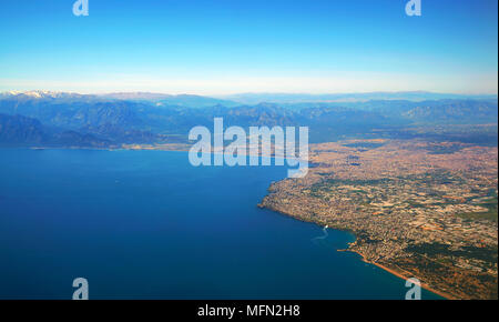 Luftbild der Bucht von Antalya in der Türkei Stockfoto