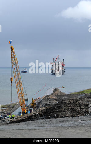 Solitaire Rohrverlegung Schiff zur Leitung der gesamten Gas Plkant in Shetland aus dem Laggan Tormore Gas Feld Stockfoto