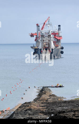 Solitaire Rohrverlegung Schiff zur Leitung der gesamten Gas Plkant in Shetland aus dem Laggan Tormore Gas Feld Stockfoto