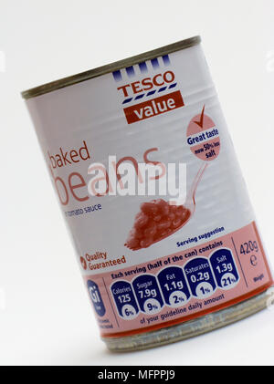 Tesco Wert, gebackene Bohnen, Produkte von einem billigen angemessenen Palette von Lebensmitteln Stockfoto
