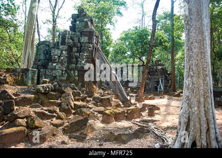 Koh Ker ist eine archäologische Stätte im Norden von Kambodscha über 120 km (75 mi) von Siem Reap und der antiken Stätte von Angkor. Stockfoto