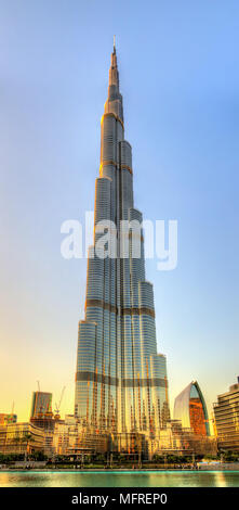 DUBAI, Vereinigte Arabische Emirate - 1. Januar: Ansicht des Burj Khalifa Tower in Dubai auf J Stockfoto