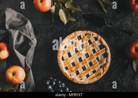 hausgemachter Apfelkuchen Stockfoto