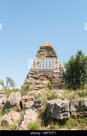 RETIEF PASS, SÜDAFRIKA - 14. MÄRZ 2018: Denkmal für die Gedenkstätte ox-wagon Trek 1938 während der 100. Jahrestag der Großen Trek von 1838 Stockfoto