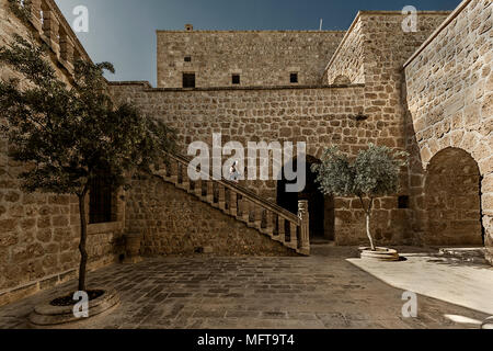 Wir sind in Mardin's Birne Midyat. Es ist einer der Orte, die mit ihrer Architektur, Lifestyle und kulturellen Reichtum gesehen werden sollte. Stockfoto