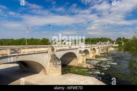 Pont Wilson in Tours - Frankreich, Region Mitte Stockfoto