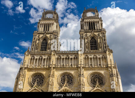 Anzeigen von Orleans Dom - Frankreich, Region Mitte Stockfoto