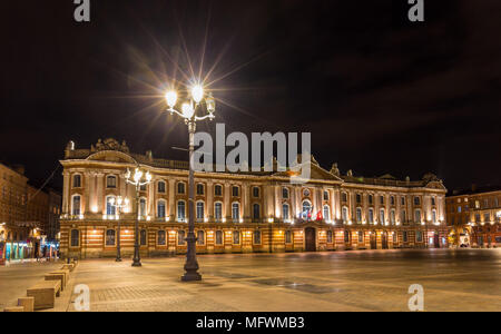 Capitole de Toulouse bei Nacht - Frankreich, Midi-Pyrenees Stockfoto