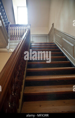 Holztreppe noch Leben in der Regler-villa in Colonial Williamsburg Virginia wiederhergestellt Stockfoto