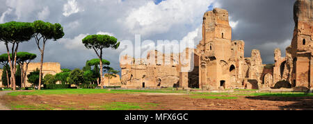 Die Bäder von Caracalla Waren der zweite größte römische öffentliche Bäder. Sie waren zwischen AD 212 und 216, von Kaiser Caracalla erbaut, und sie könnte, halten Sie die 1 gedrückt. Stockfoto