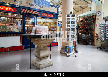 Badewanne markt Säule in der Badewanne guildhall Markthalle England Großbritannien Stockfoto