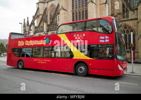 Badewanne City Sightseeing red Double Deck geführte Tour bus England Großbritannien Stockfoto