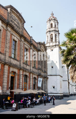 Mexiko-Stadt, Hispanic, historisches Zentrum, Calle Regina, Fußgängerzone, Templo de Regina Coeli, katholische Kirche, Glockenturm, Kloster, Außenansicht, Stockfoto