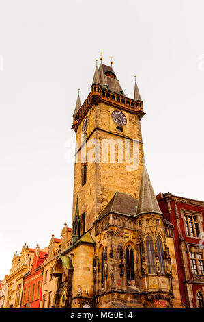 Astronomische Uhr in Prag, oder Prager Orloj, ist eine mittelalterliche astronomische Uhr in Prag, Hauptstadt der Tschechischen Republik. Stockfoto