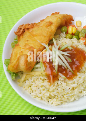 Gebratener Reis. Teil einer Serie von neun asiatischen Speisen. Stockfoto