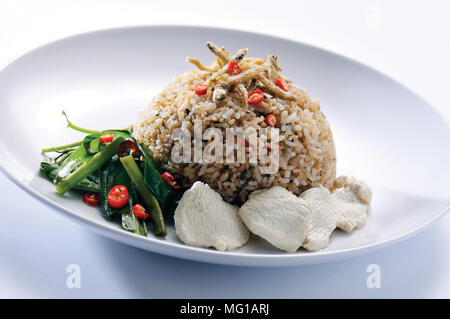 Gebratener Reis. Teil einer Serie von neun asiatischen Speisen. Stockfoto