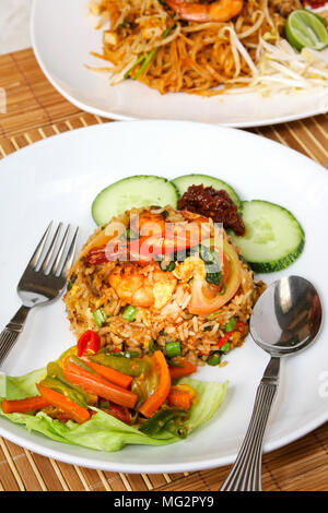 Gebratener Reis. Teil einer Serie von neun asiatischen Speisen. Stockfoto