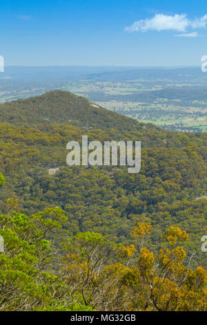 Die Aussicht vom Mount Mackenzie Lookout in der Nähe von Tenterfield im New England Region von New South Wales, Australien. Stockfoto