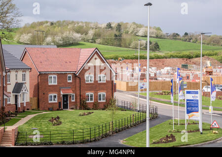 Entwicklung des neuen Gehäuses von Bovis Homes auf ehemaligen grünen Land, Redditch, Worcestershire, England, UK. Stockfoto