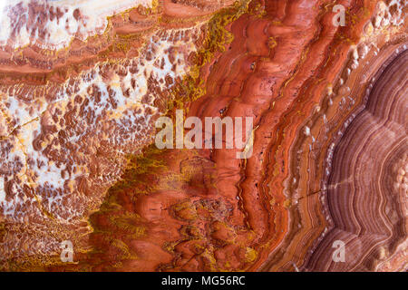 Edelstein Onyx close-up, natürliche Risse Textur. Hochauflösendes Foto. Stockfoto