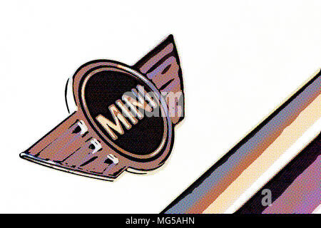 RAVENNA, Italien - 15. FEBRUAR 2018: MINI COOPER Logo auf dem Auto. Mini zeigte das Restyling der Modelle Anfang 2018. Abbildung Stockfoto