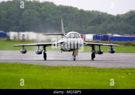 Hawker Hunter T7, XL565, Taxying, Bruntingthorpe, England, Stockfoto