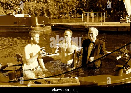 Whirlpool mit Royal lookalikes feiern Prinz Harry's Junggesellenabschied am 26. April 2018 Stockfoto