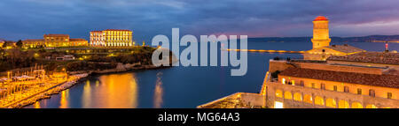 Palais du Pharo und Fort Saint-Jean in Marseille, Frankreich Stockfoto