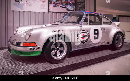 STUTTGART, DEUTSCHLAND - 7 April, 2017: 1973 Porsche 911 Carrera RSR im Porsche Museum Stockfoto