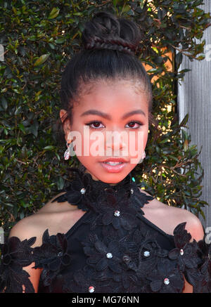 Pasadena, CA, USA. 27 Apr, 2018. 27. April 2018-Pasadena, Kalifornien - Navia Robinson. 45. jährlichen Tagsüber Creative Arts Emmys ausgezeichnet gehalten an Pasadena Civic Center. Photo Credit: Birdie Thompson/AdMedia Credit: Birdie Thompson/AdMedia/ZUMA Draht/Alamy leben Nachrichten Stockfoto