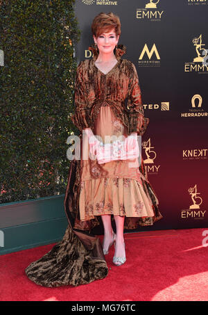 Pasadena, CA, USA. April 2018. 27. April 2018: Pasadena, Kalifornien: Caroline Hennesy. 45. Jährliche Daytime Creative Arts Emmys Awards im Pasadena Civic Center. Foto: Birdie Thompson/AdMedia Stockfoto