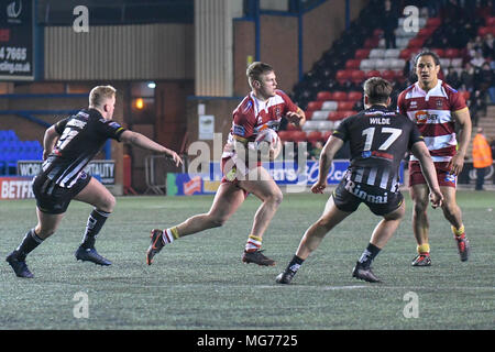 Widnes, Großbritannien, 27. April 2018. Wählen Sie Sicherheit aus, Stadion, Widnes, England; Betfred Super League Rugby, Wikinger v Widnes Wigan Warriors; Ryan Sutton von Wigan Warriors Credit: Aktuelles Bilder/Alamy leben Nachrichten Stockfoto