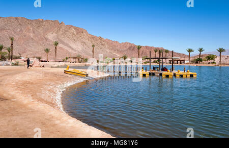 Mann-See am Besucherzentrum in Timna Park made in Israel Stockfoto