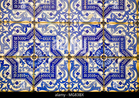 Azulejos, Portugiesisch enamaled Fliesen, Lissabon, Portugal Stockfoto