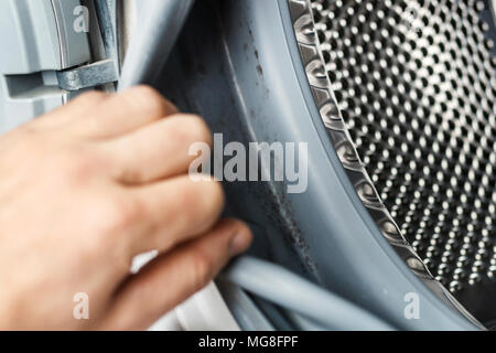 Die Seite zeigt die Form in der die Manschette der Waschmaschine Stockfoto