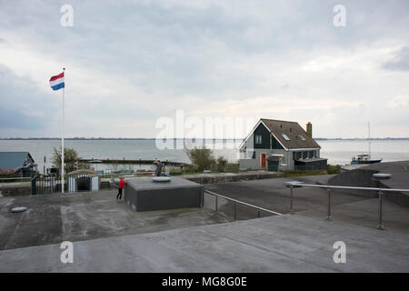 Steenwijk, Niederlande - 14 April 2018 Forteiland Pampus oder Fort Pampus Insel, künstliche Insel im IJmeer, Provinz Noord-Holland, Niederlande Stockfoto