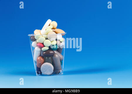 Verschiedene Pillen. Stockfoto