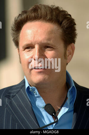 Mark Burnett im Donald Trump Stern auf dem Hollywood Walk of Fame in Los Angeles. 16. Januar 2007. Portrait headshot Stockfoto