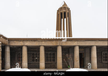 Abu Ibun Sina oder Avicenna Mauseleum, Hamedan, Iran Stockfoto