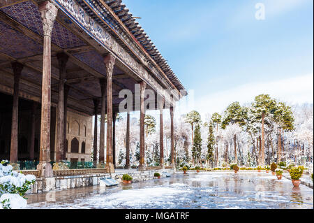 Chehel Sotoun (Vierzig Säulen Palast), Isfahan, Iran. Weltkulturerbe der UNESCO Stockfoto