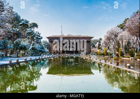 Chehel Sotoun (Vierzig Säulen Palast), Isfahan, Iran. Weltkulturerbe der UNESCO Stockfoto