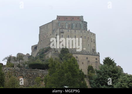 Die Abtei der Sacra di San Michele in der Nähe von Turin im Piemont Stockfoto