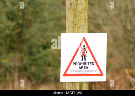 Kielder Forest, Northumberland, Großbritannien, 28. April 2018. Rallye Fahrer konkurrieren in der Pirelli internationale Rallye und der FUCHS Schmiermittel MSA British historischen Rally Championship. (Spezielle Phase 1 - Pundershaw 1). Andrew Cheal/Alamy leben Nachrichten Stockfoto