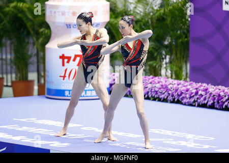 ? Yukiko Inui & Kanami Nakamaki (JPN), 28. April 2018 künstlerische Schwimmen: Die 94 Japan künstlerische Schwimmen Meisterschaften Open 2018 Duet Technische Routine auf Tatsumi International Swimming Centre, Tokyo, Japan. (Foto von Naoki Morita/LBA SPORT) Stockfoto