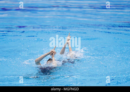 ? Yukiko Inui & Kanami Nakamaki (JPN), 28. April 2018 künstlerische Schwimmen: Die 94 Japan künstlerische Schwimmen Meisterschaften Open 2018 Duet Technische Routine auf Tatsumi International Swimming Centre, Tokyo, Japan. (Foto von Naoki Morita/LBA SPORT) Stockfoto