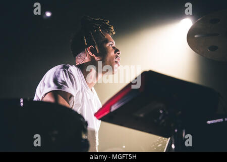 Sheffield, Großbritannien. 28. April 2018 Britain's Got Talent Sieger, Tokio Myers, führt an der Sheffield O2 Academy auf seiner Debüt UK Tour, 2018 Credit: Myles Wright/ZUMA Draht/Alamy leben Nachrichten Stockfoto