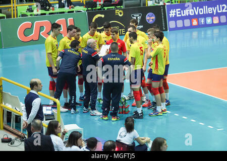 Corigliano-Rossano, Italien. 28. April 2018. Corigliano-Rossano, ein Spiel während der italy-spain Match in der Qualifikation für die Europäische Unter-20 Volleyball Meisterschaften. 27/04/2018, Corigliano-Rossano, Italien. 28. April 2018. Corigliano-Rossano, Italien Quelle: Unabhängige Fotoagentur Srl/Alamy leben Nachrichten Stockfoto