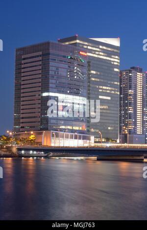 Nissan globalen Hauptsitz in Yokohama, Japan. Nissan Motor ist einer der wichtigsten Stockfoto